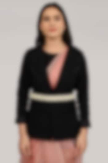 Gold Finish Sea Pearl Handcrafted Waist Belt by House of D'oro at Pernia's Pop Up Shop