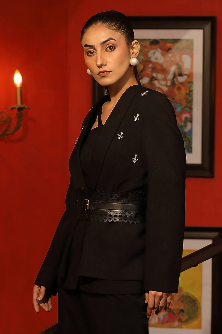 Black Suiting Blazer Set by Design O Stitch at Pernia's Pop Up Shop