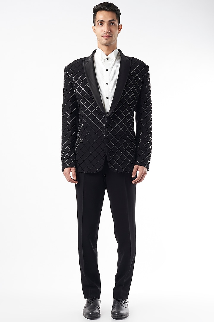 Black Suiting Embroidered Tuxedo Set Design by Design O Stitch Men at ...