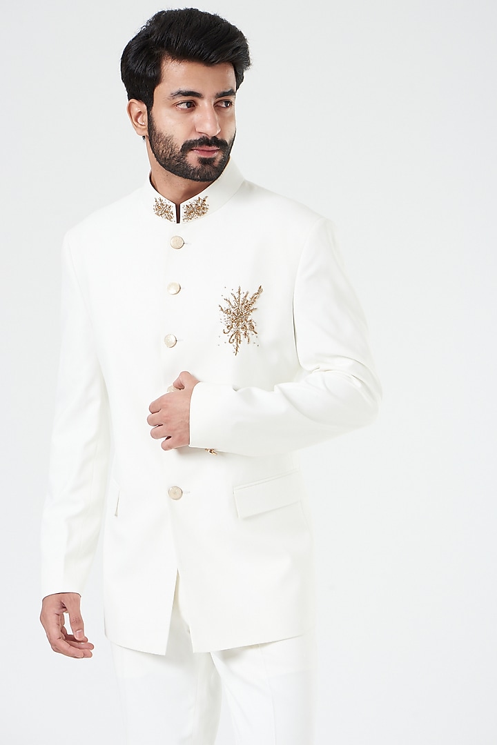 White Embroidered Wedding Bandhgala Set by Design O Stitch Men at Pernia's Pop Up Shop