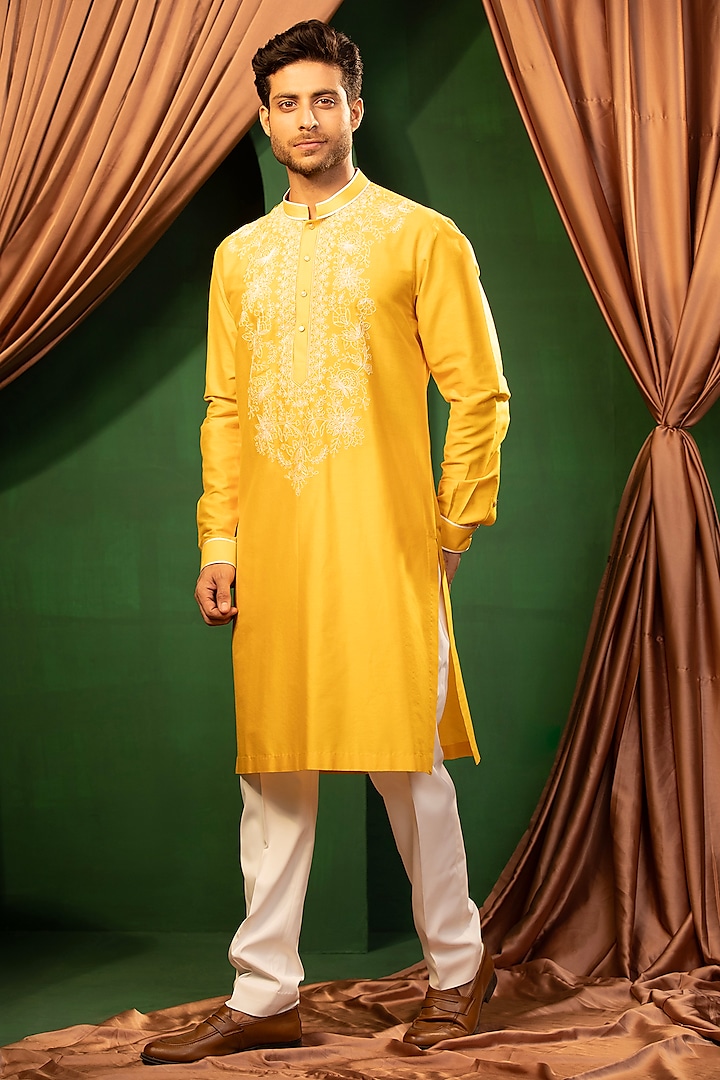 Yellow Silk Thread Embroidered Kurta Set by Design O Stitch Men