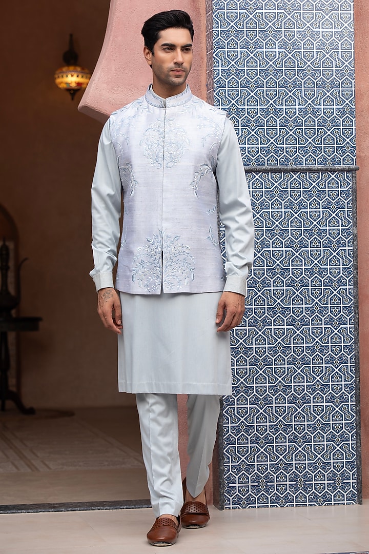 Sky Blue Suiting Thread Embroidered Nehru Jacket Set by Design O Stitch Men at Pernia's Pop Up Shop