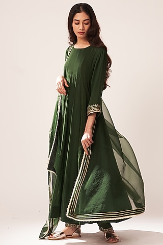 Emerald Green Embroidered Kalidar Kurta Set by Dot