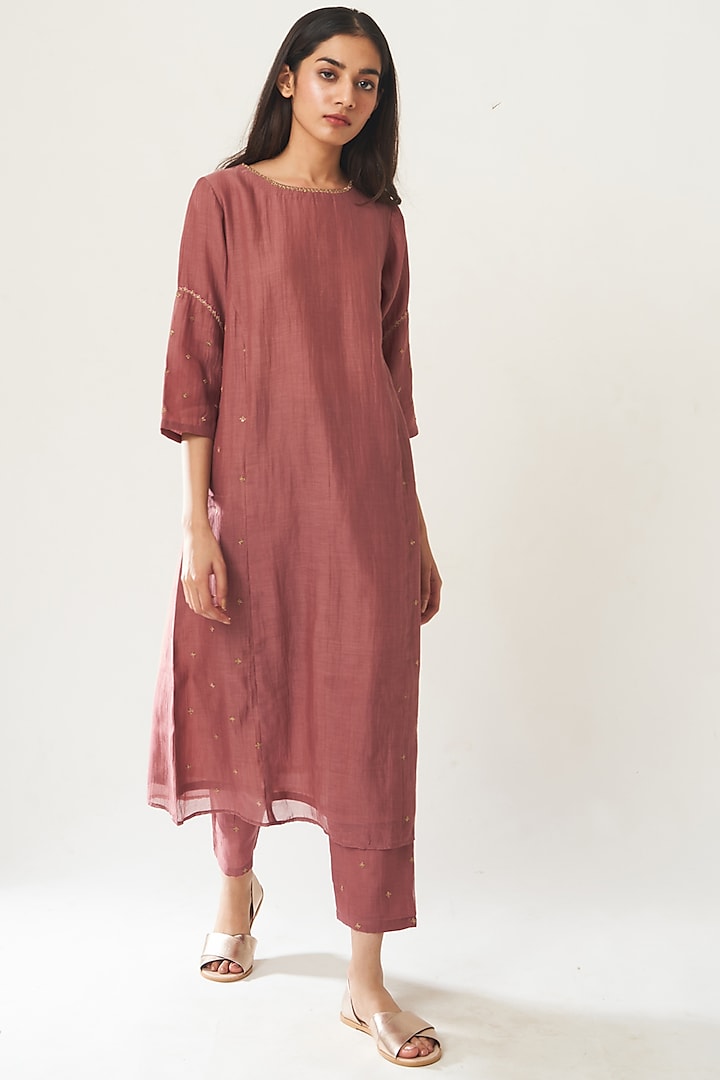 Dark Old Rose Pink Embroidered Kurta Set by Dot at Pernia's Pop Up Shop