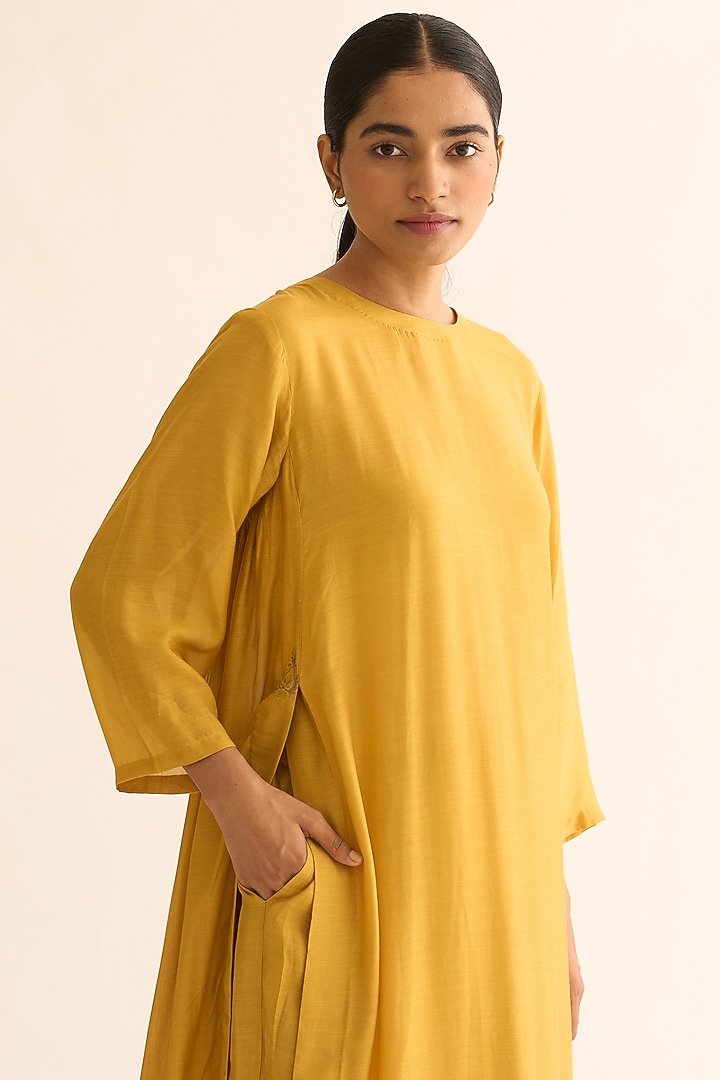 Bright Mustard Cotton Silk Hand Embroidered Kurta Set by Dot at Pernia's Pop Up Shop