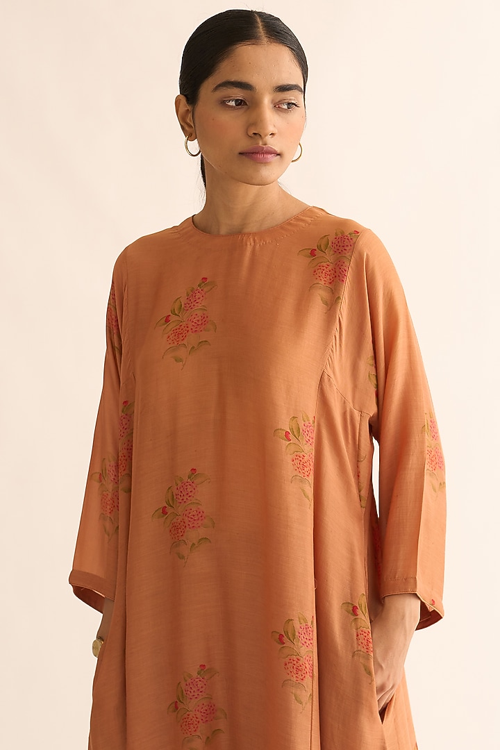 Rust Habutai Silk Printed Kurta Set by Dot at Pernia's Pop Up Shop