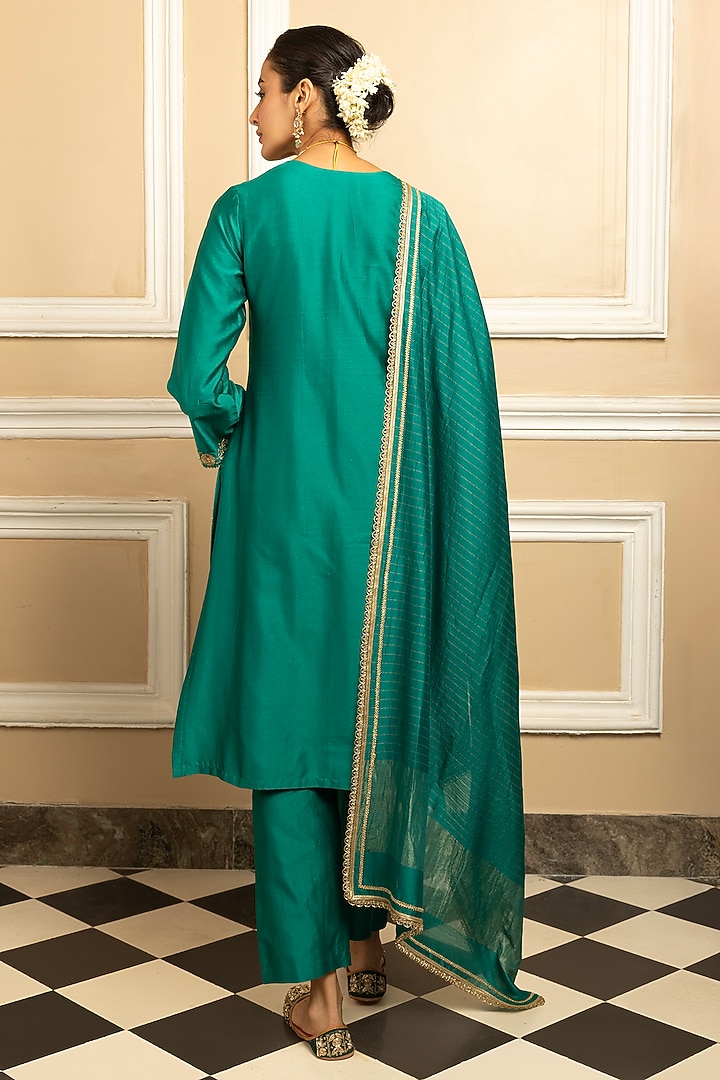 Green Silk Chanderi Zari Embroidered Kurta Set by DOHR INDIA at Pernia's Pop Up Shop