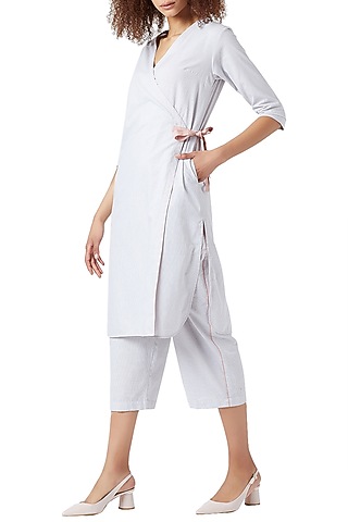 White & Blue Striped Embroidered Wrap Tunic With Belt by Doodlage