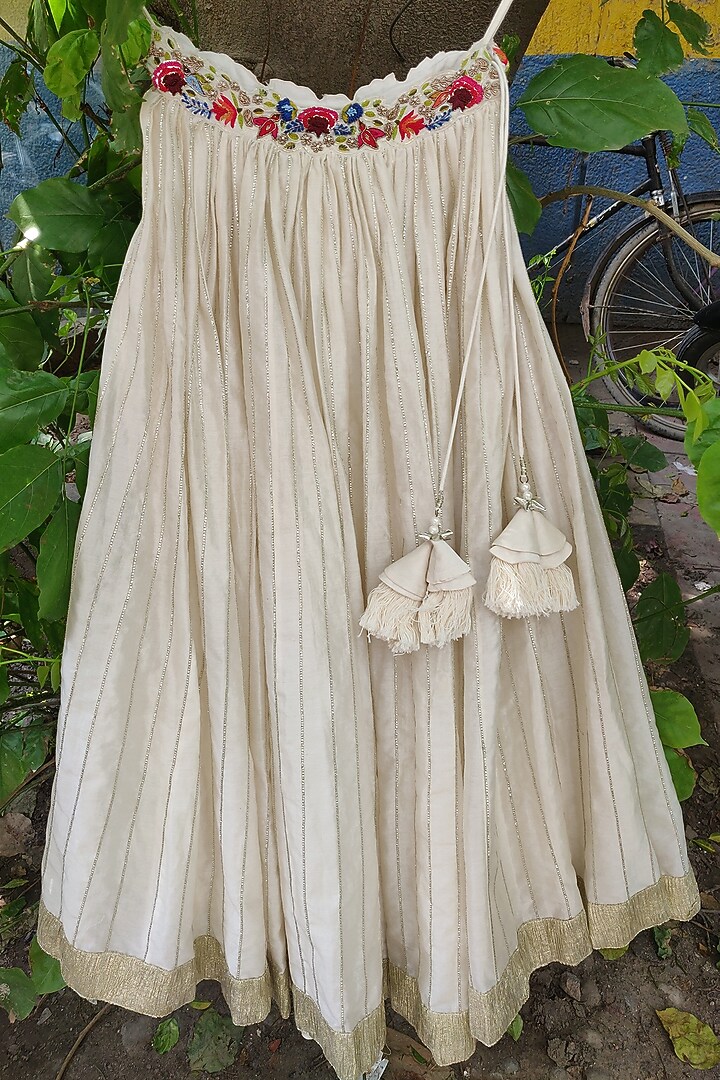 Ivory Chanderi French knot Embroidered Lehenga Set For Girls by Daddys Princess by Priyanka Jain at Pernia's Pop Up Shop