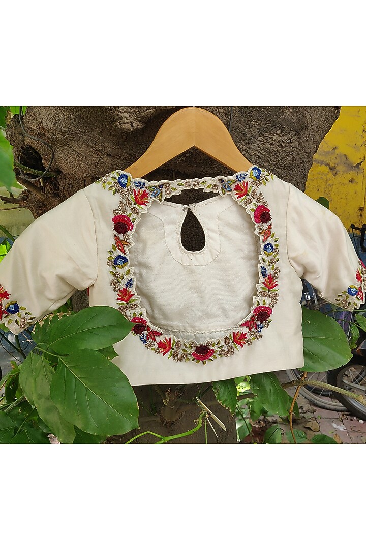 Ivory Chanderi French knot Embroidered Lehenga Set For Girls by Daddys Princess by Priyanka Jain at Pernia's Pop Up Shop