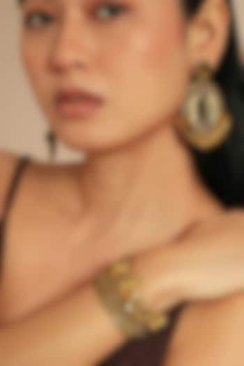 Gold Glass Beaded Bracelet by Deepa Gurnani at Pernia's Pop Up Shop