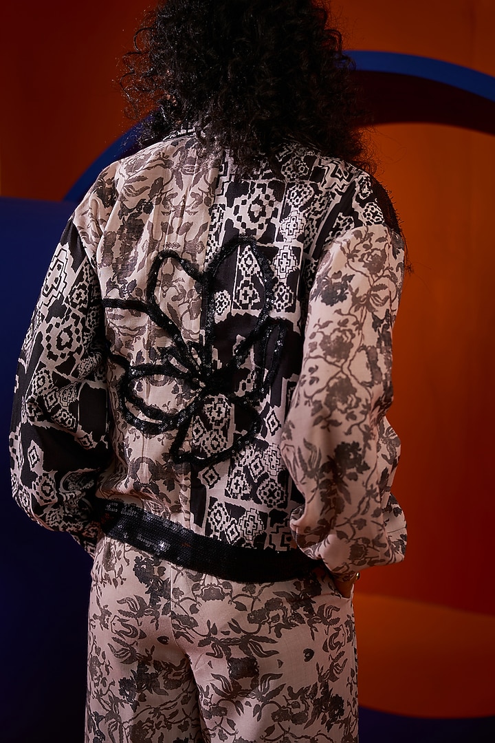 Black & White Muslin Printed Jacket Set by DRAMEBAAZ at Pernia's Pop Up Shop