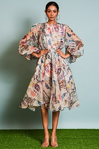 Ivory Digital Printed Skirt Set by DRAMEBAAZ