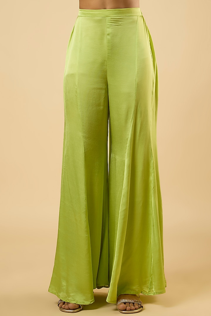 Jade Green Georgette Mirror Embroidered Kurta Set by Dori & Co. at Pernia's Pop Up Shop