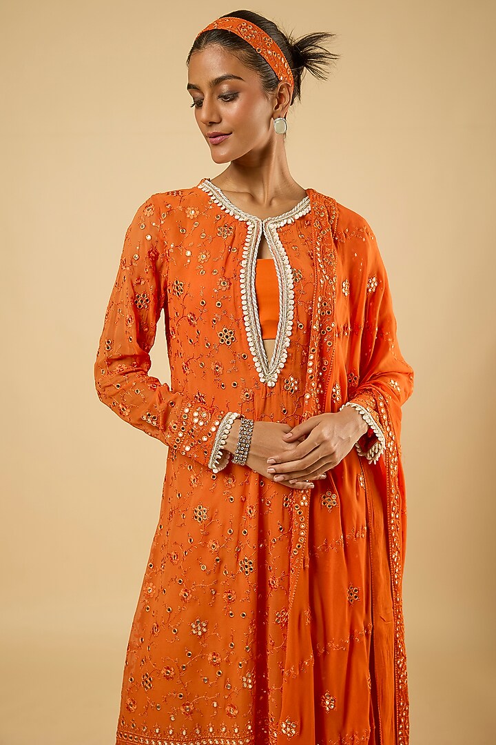Tangerine Georgette Mirror Jaal Embroidered Kurta Set by Dori & Co. at Pernia's Pop Up Shop