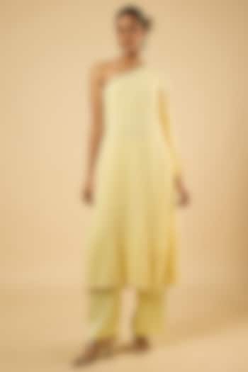 Butter Yellow Georgette Sequins Embroidered Kurta Set by Dori & Co. at Pernia's Pop Up Shop