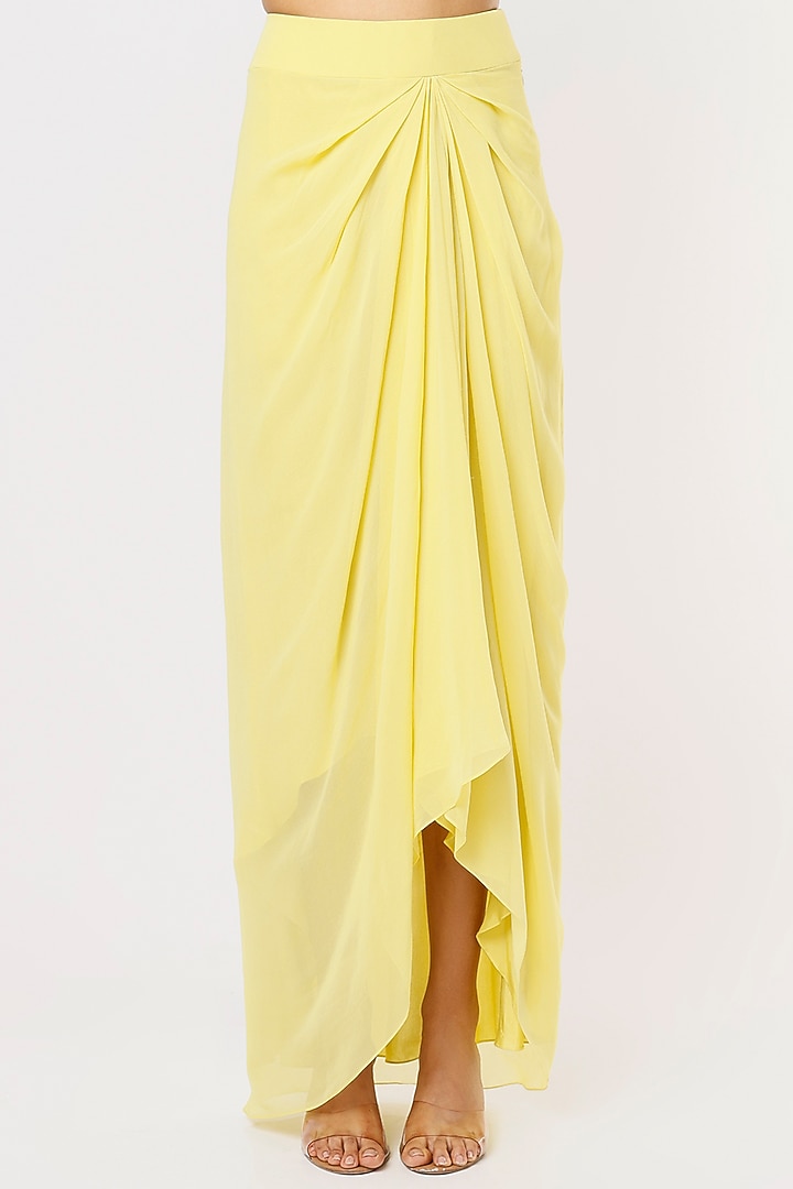 Yellow Organza Sequin Embroidered Cape Set by Blue Lotus at Pernia's Pop Up Shop