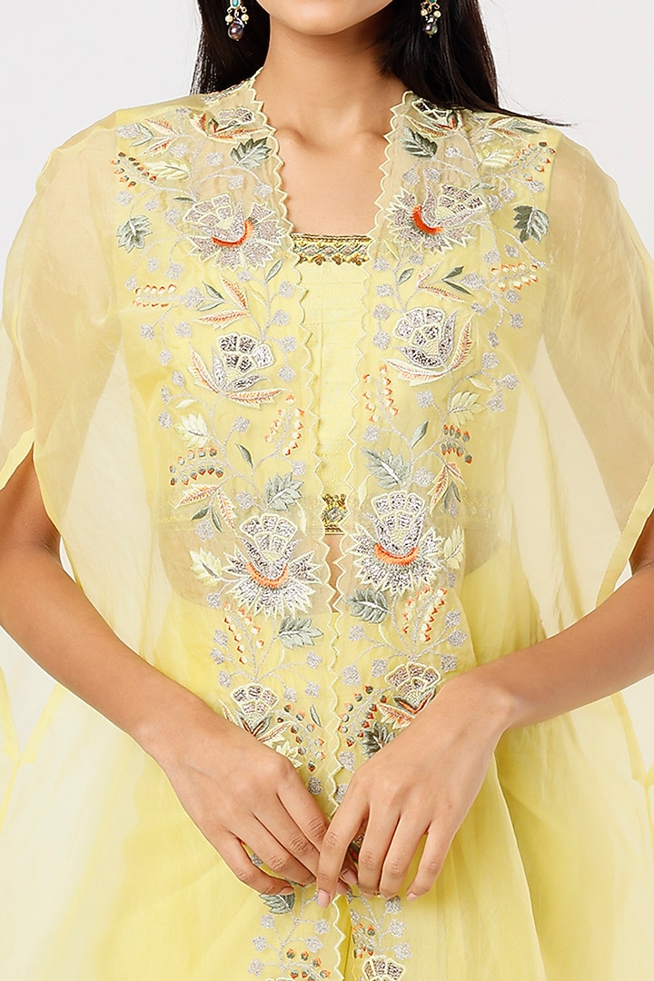 Yellow Organza Sequin Embroidered Cape Set by Blue Lotus at Pernia's Pop Up Shop