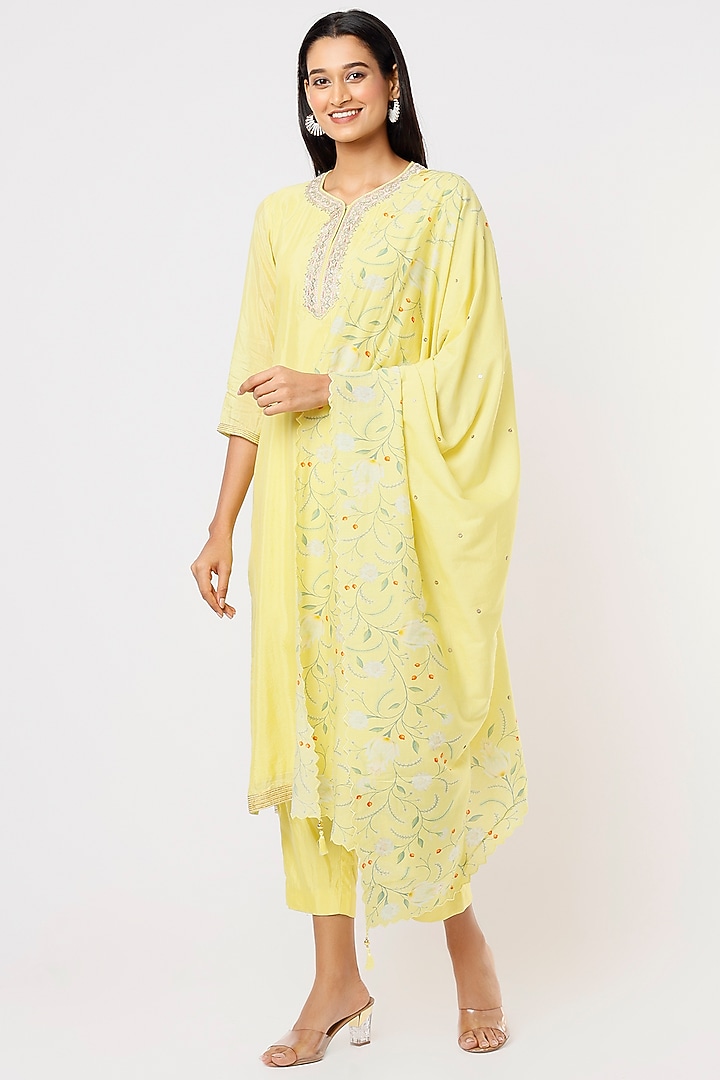 Yellow Embroidered Kurta Set by Blue Lotus at Pernia's Pop Up Shop