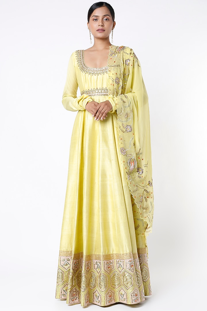 Yellow Applique Embroidered Bridal Anarkali Set by Blue Lotus at Pernia's Pop Up Shop