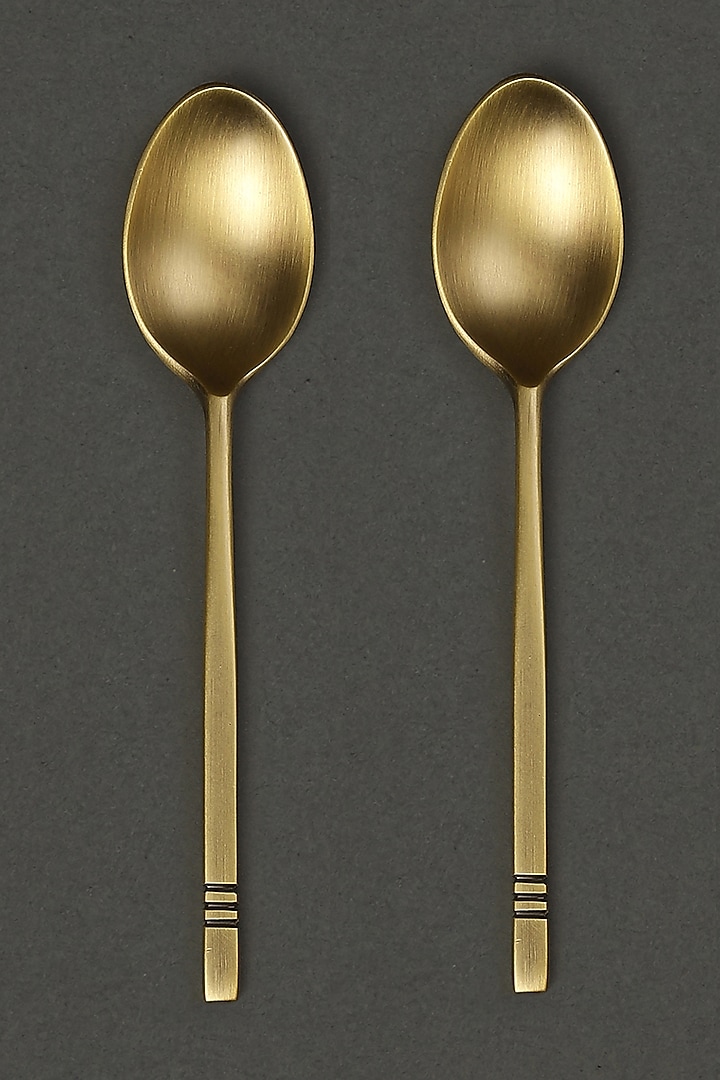 Brass Cochin Kansa Thali Set (Set Of 7) by Ritu Kumar Home at Pernia's Pop Up Shop