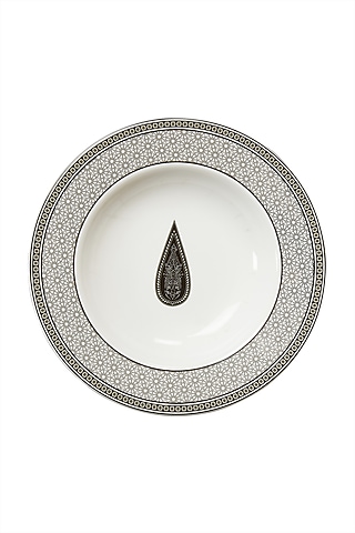 Black & White Awadh Porcelain Round Pasta Plate by Ritu Kumar Home