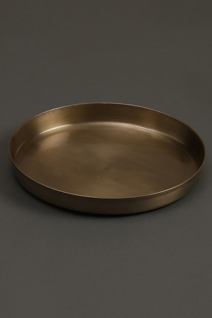 Brass Kansa Thali by Ritu Kumar Home at Pernia's Pop Up Shop