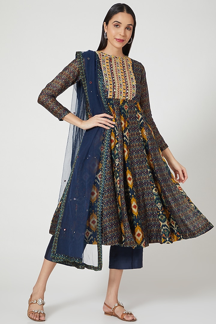 Midnight Blue Printed & Embroidered Party Wear Anarkali Set by Drishti & Zahabia at Pernia's Pop Up Shop