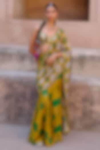 Green Dupion Silk Ikat Digital Printed Fish-Tail Wedding Saree Set by Drishti & Zahabia at Pernia's Pop Up Shop