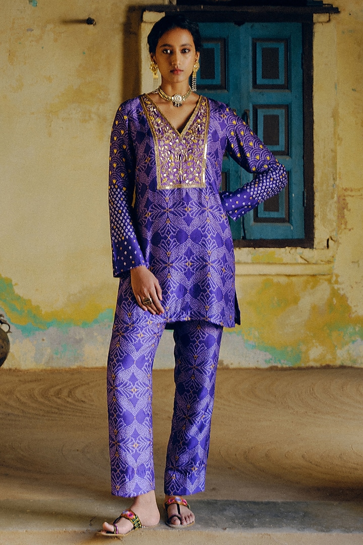 Iris Purple Dupion SIlk Bandhani Printed Co-ord Set by Drishti & Zahabia at Pernia's Pop Up Shop