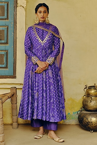 latest dress designs anarkali Silk Anarkali Suits Design Silk Anarkali Frock Designs Best Silk Anarkali Dress Designs Top