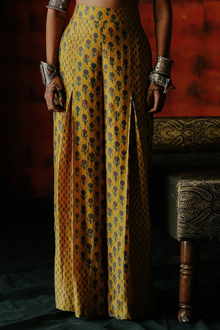 Amber Yellow Dupion Silk Printed Pant Set by Drishti & Zahabia at Pernia's Pop Up Shop