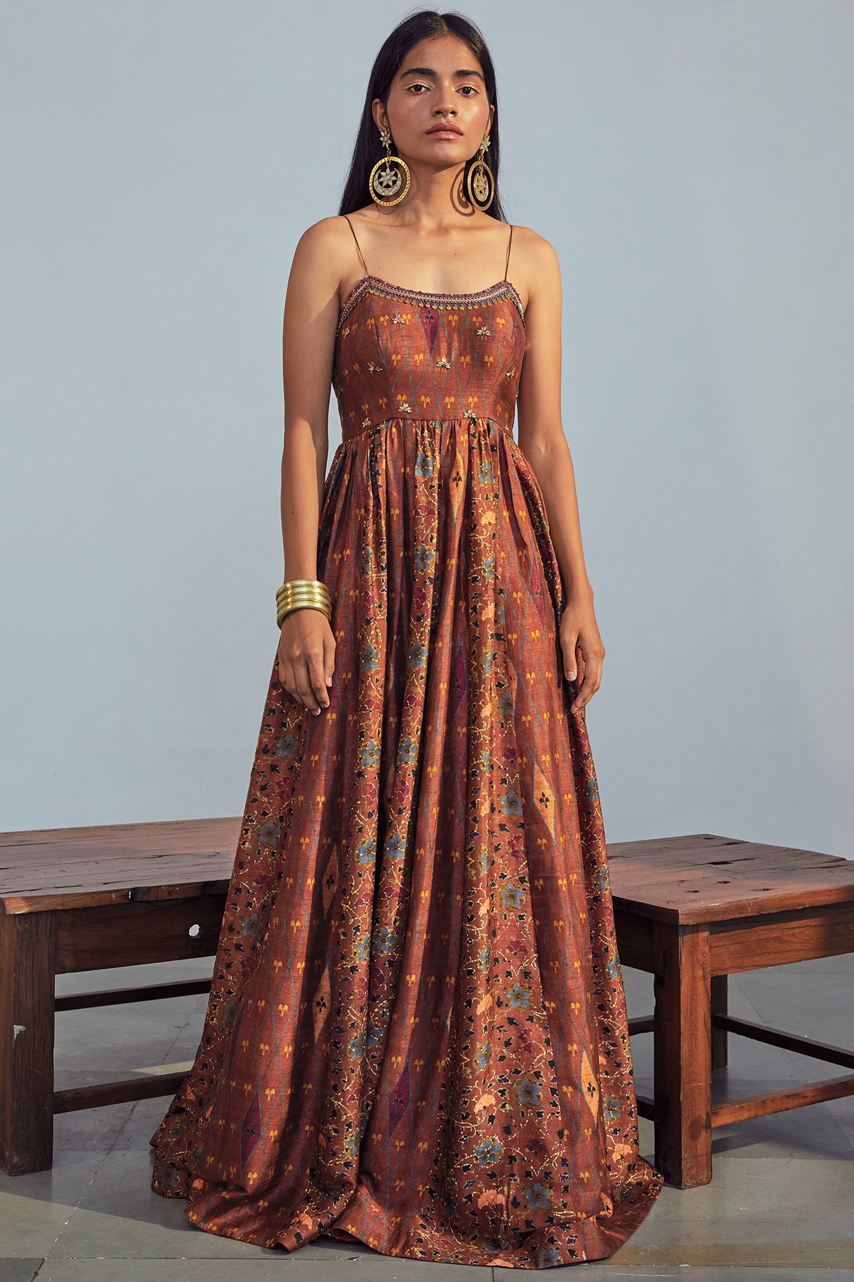 tozluk lady couple dress