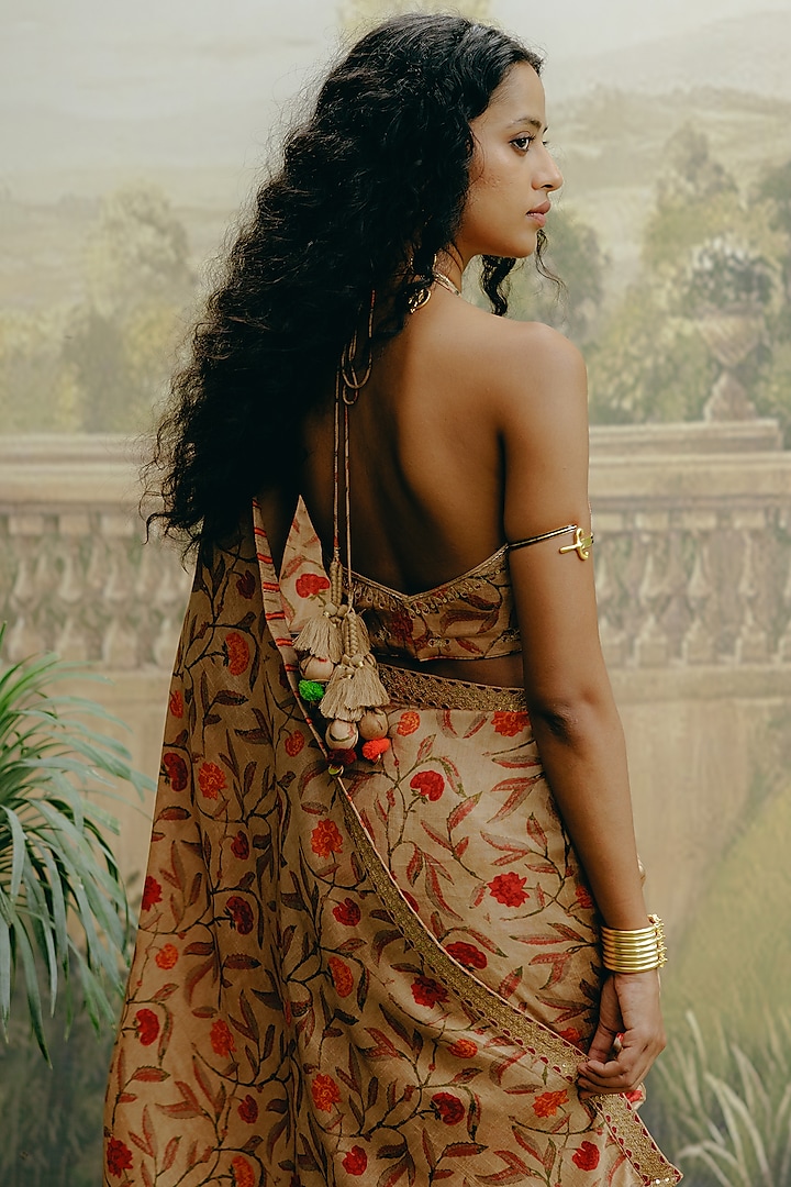 Biscuit-Colored Dupion Silk Kalamkari Printed Party Wear Saree Set by Drishti & Zahabia at Pernia's Pop Up Shop