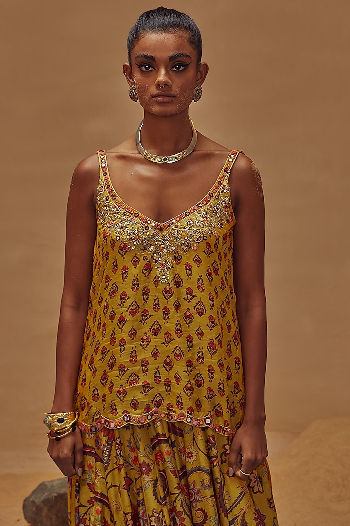 Yellow Floral Printed Kalidar Skirt Set by Drishti & Zahabia at Pernia's Pop Up Shop