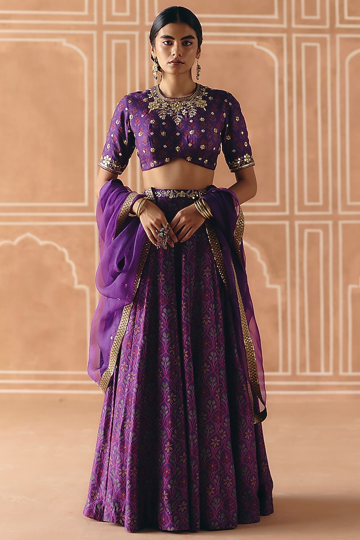 Imperial Violet Dupion Silk Printed Gathered Wedding Lehenga Set by Drishti & Zahabia at Pernia's Pop Up Shop