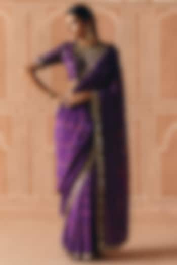 Imperial Violet Dupion Silk Printed & Embroidered Wedding Saree Set by Drishti & Zahabia at Pernia's Pop Up Shop