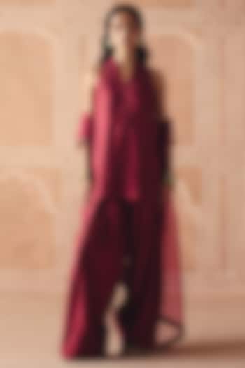 Berry Plum Dupion Silk Printed Kurta Set by Drishti & Zahabia at Pernia's Pop Up Shop