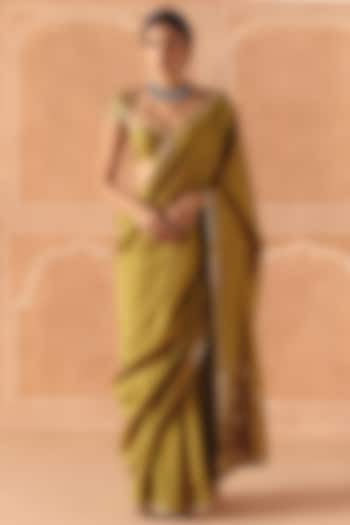 Parrot Green Dupion Silk Printed & Hand Embroidered Wedding Saree Set by Drishti & Zahabia at Pernia's Pop Up Shop