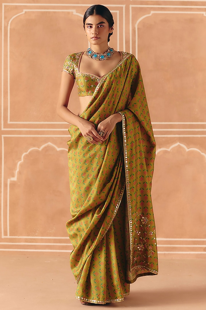 Parrot Green Dupion Silk Printed & Hand Embroidered Wedding Saree Set by Drishti & Zahabia at Pernia's Pop Up Shop