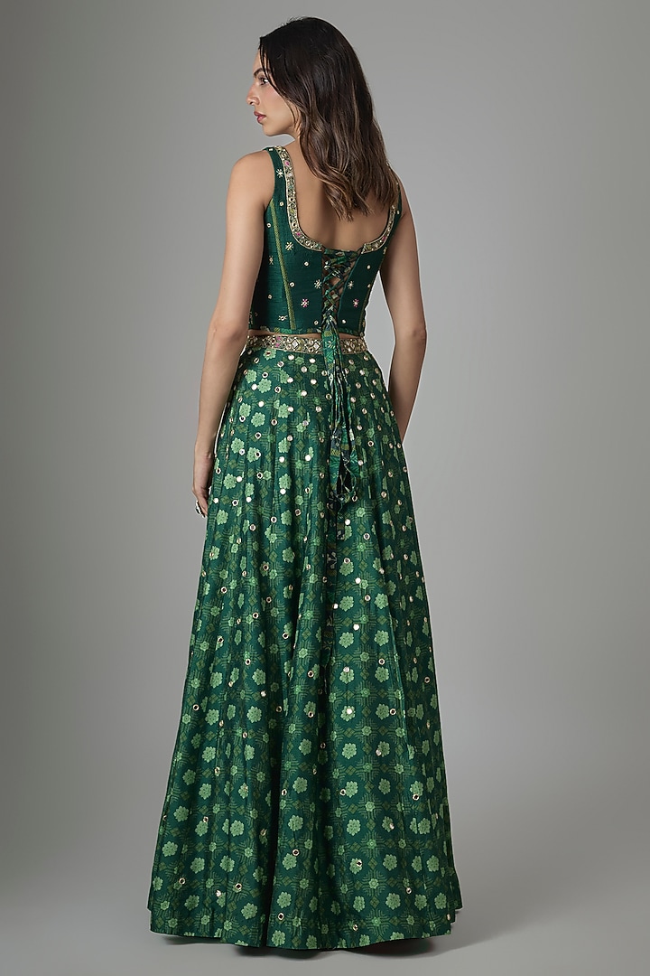 Green Dupion Silk Phulkari Printed Wedding Lehenga Set by Drishti & Zahabia at Pernia's Pop Up Shop