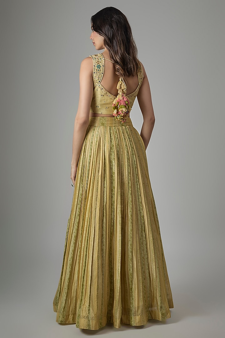 Green Dupion Silk Phulkari Printed & Hand Embroidered Wedding Lehenga Set by Drishti & Zahabia at Pernia's Pop Up Shop