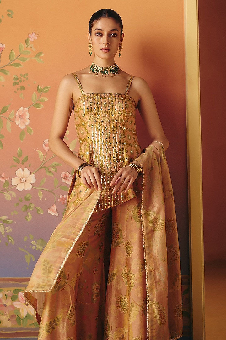 Blush Dupion Silk Hand Embroidered Asymmetrical Kurta Set by Drishti & Zahabia at Pernia's Pop Up Shop