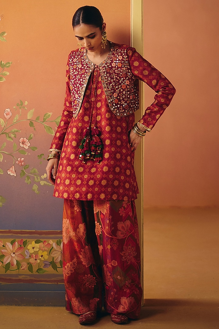 Rust Dupion Silk Printed Short Kurta Set by Drishti & Zahabia at Pernia's Pop Up Shop