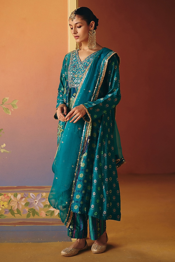 Blue Dupion Silk Printed Kalidar Kurta Set by Drishti & Zahabia at Pernia's Pop Up Shop