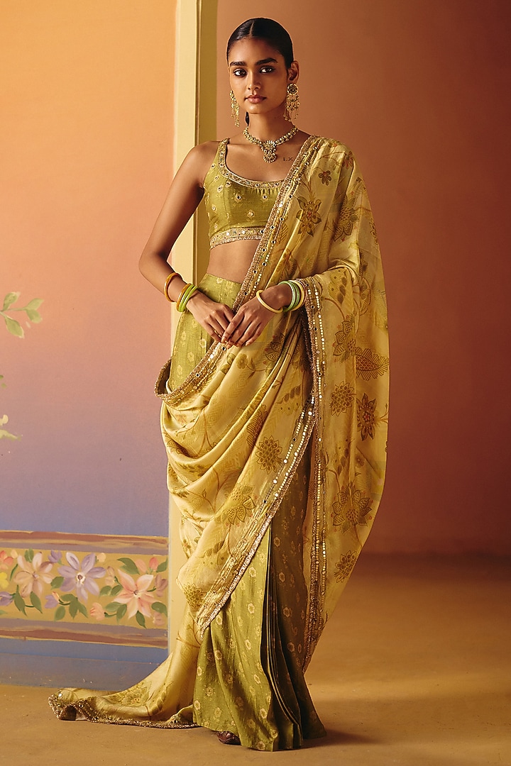 Ivory Dupion Silk Hand Embroidered Pre-Stitched Wedding Saree Set by Drishti & Zahabia at Pernia's Pop Up Shop