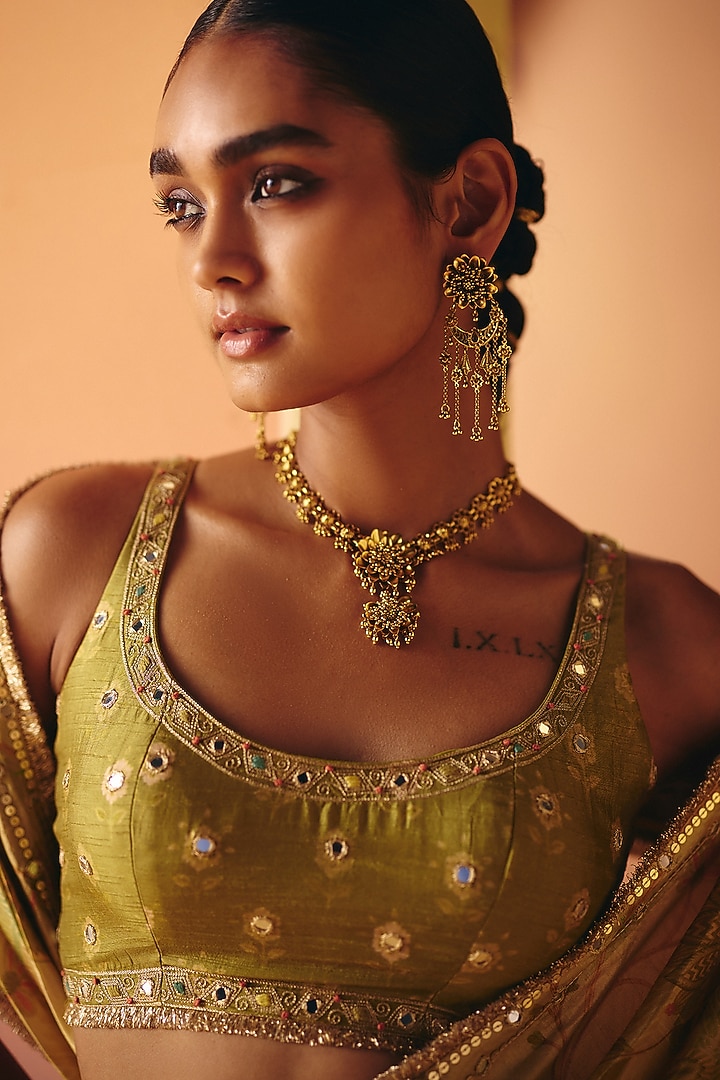 Ivory Dupion Silk Hand Embroidered Pre-Stitched Wedding Saree Set by Drishti & Zahabia at Pernia's Pop Up Shop