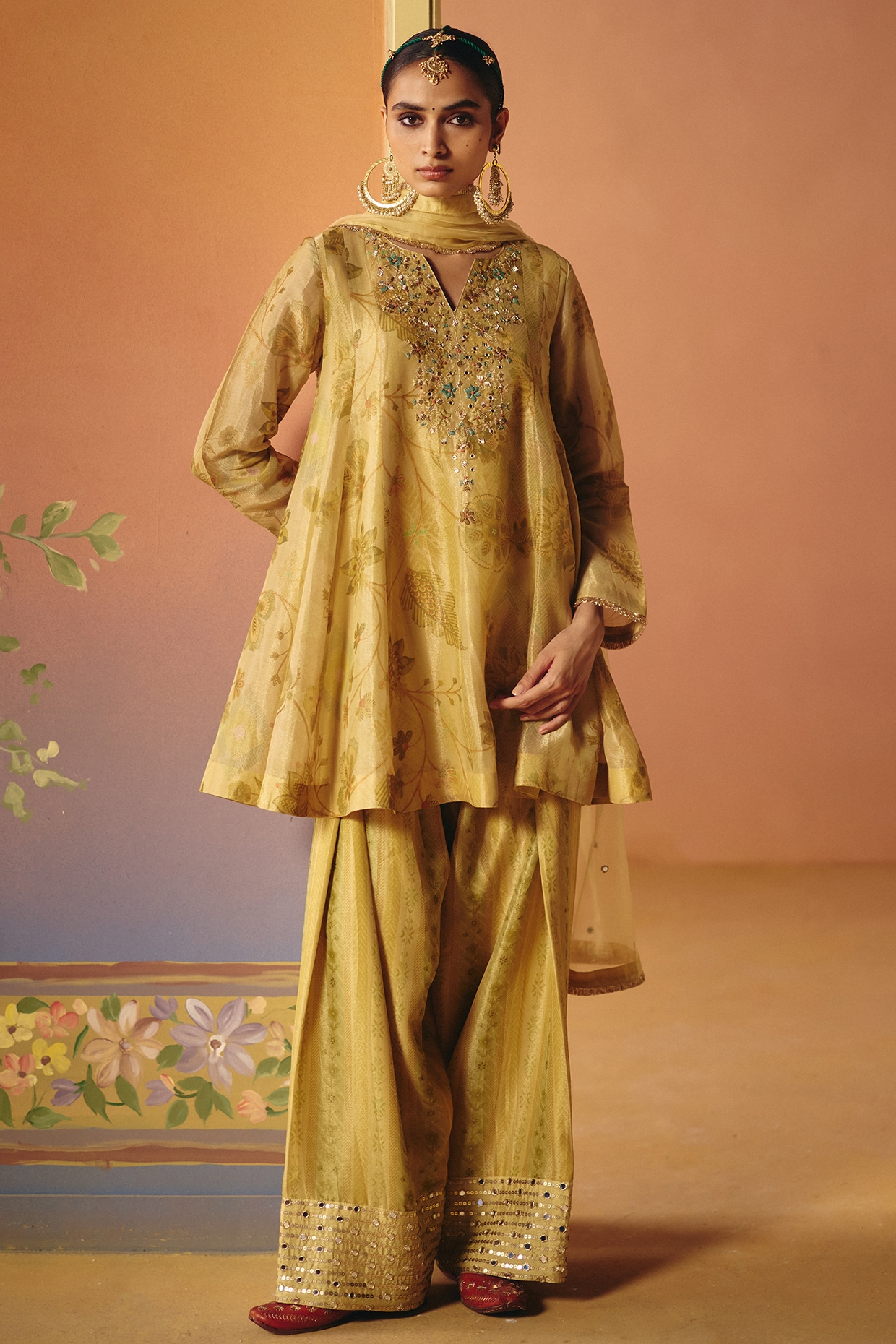 Drishti & Zahabia Ivory Tissue Hand Embroidered Kurta Set