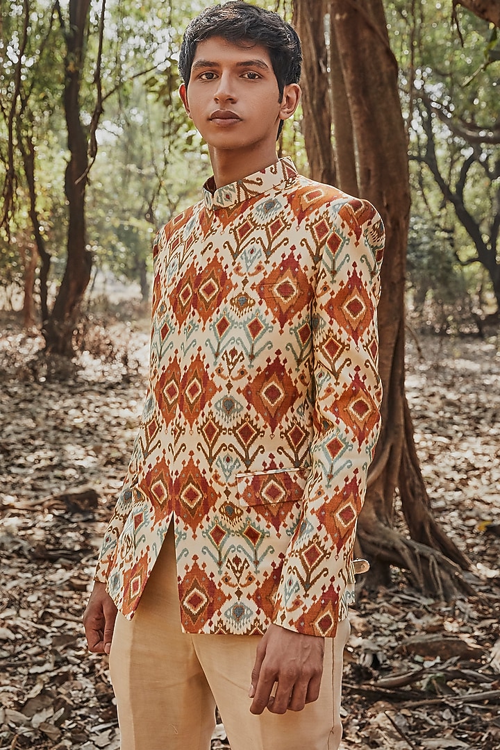 Beige Printed Jodhpuri Jacket Set by Drishti & Zahabia Mens at Pernia's Pop Up Shop