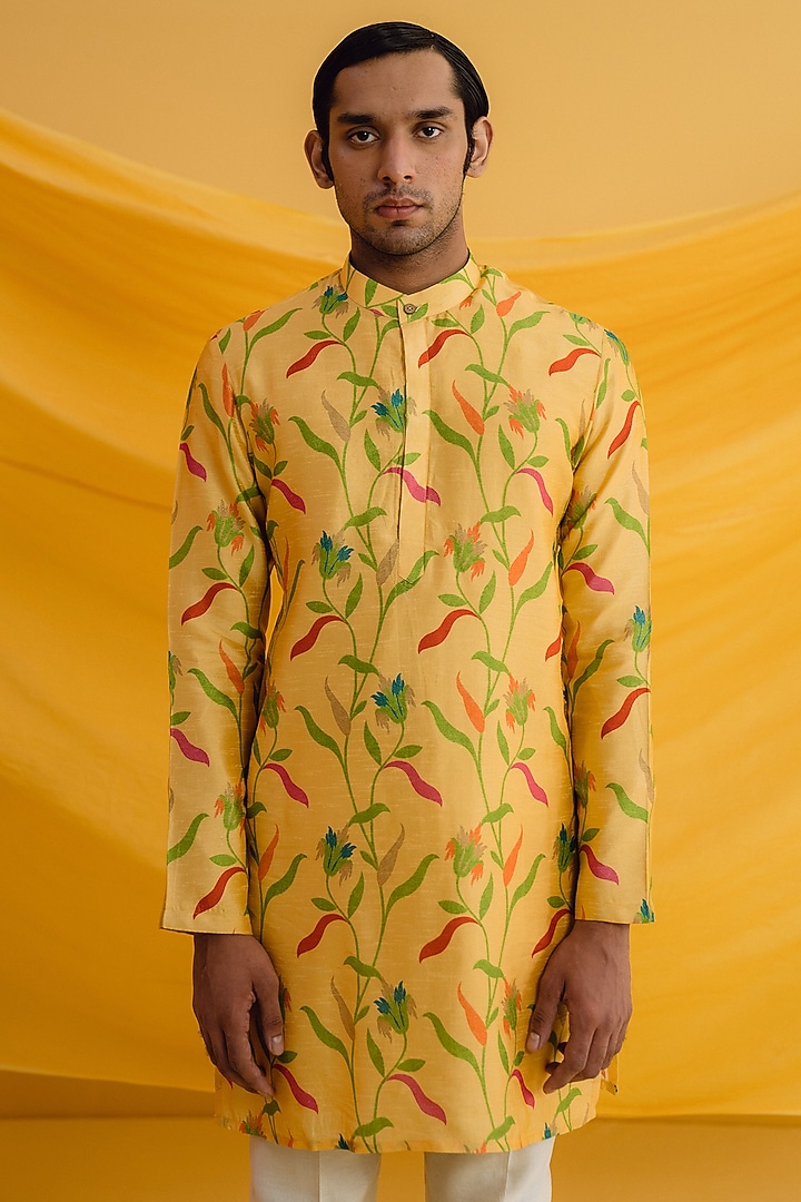 Yellow Dupion Silk Digital Printed Kurta Set by Drishti & Zahabia Mens at Pernia's Pop Up Shop